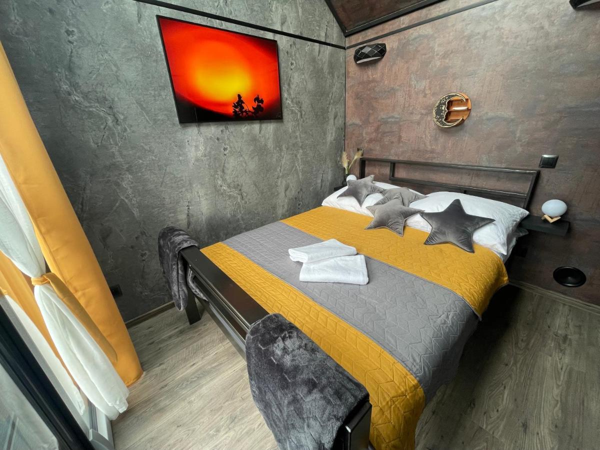 Moon Hill'S Lord Apartment Jezow Sudecki Екстериор снимка